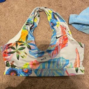 nike sports bra